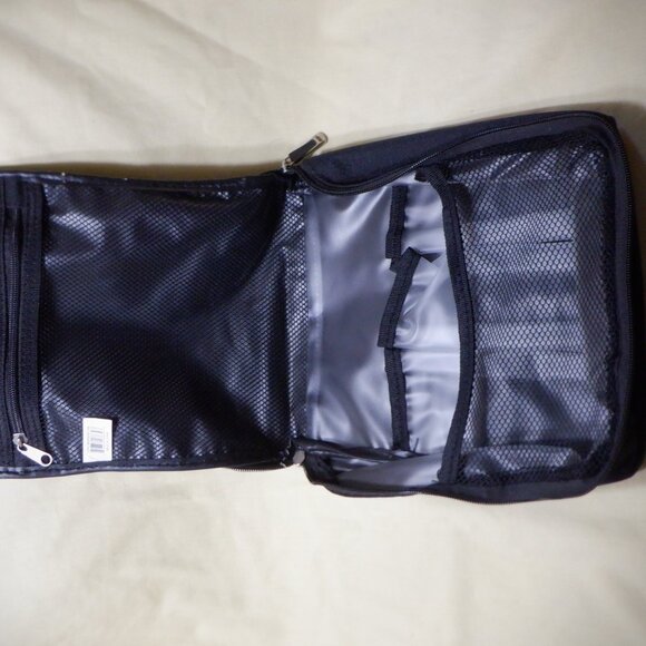 Multi-Functional ~~~ ENBARK ~~~ Zippered BAG / Handle / Hook ~ BRAND NEW - Picture 2 of 4